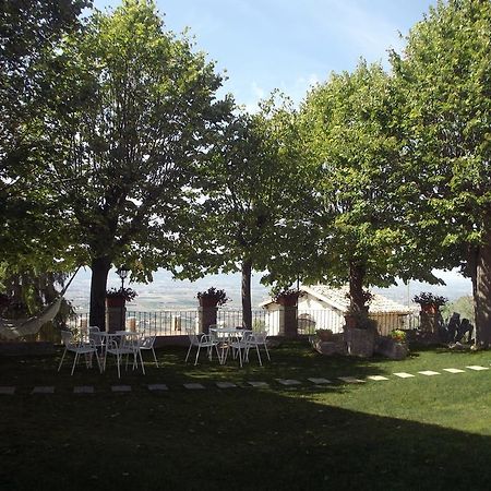 Agriturismo Villa Gabbiano Capodacqua  Exteriér fotografie